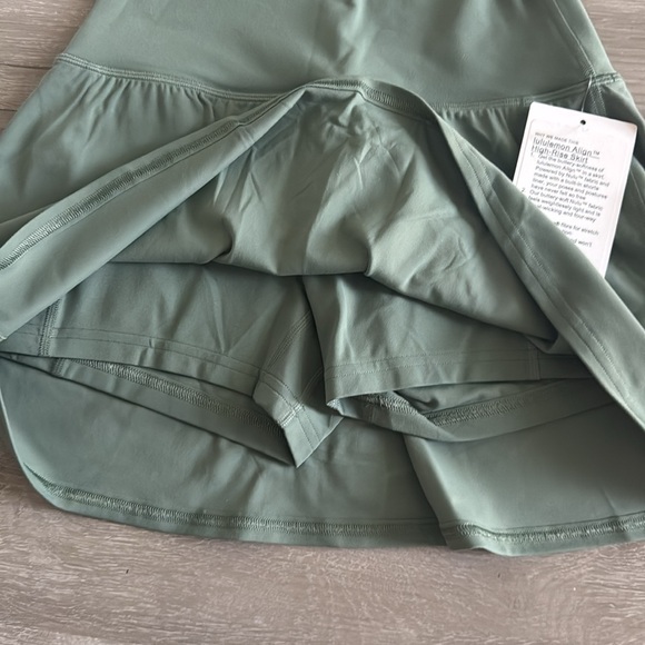 NWT Lululemon Align High Rise Skirt - Picture 3 of 5
